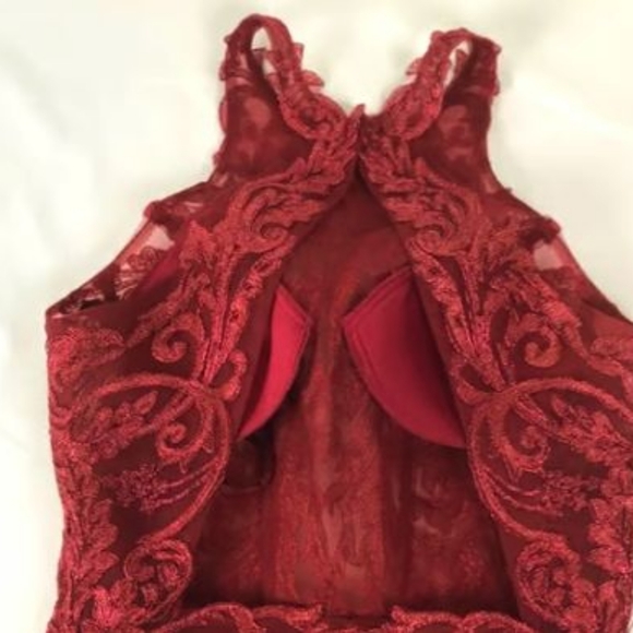 Size Small like New Burgundy Narianna dress - Picture 5 of 5